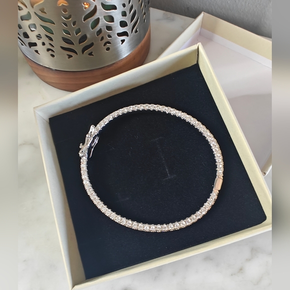 18K White Gold Plated CZ Eternity Bangle Bracelet With Box Clasp - Picture 3 of 8